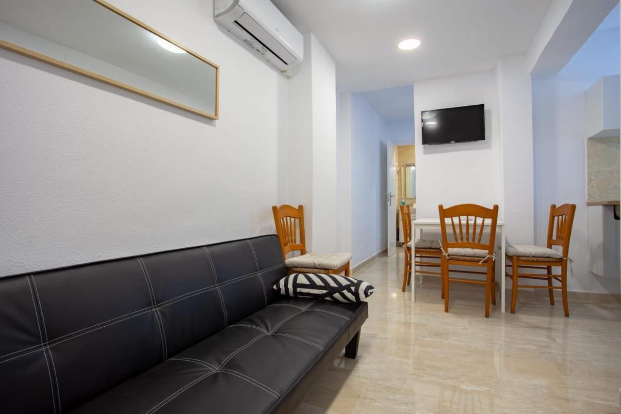 Centre One Badroom Apartment *